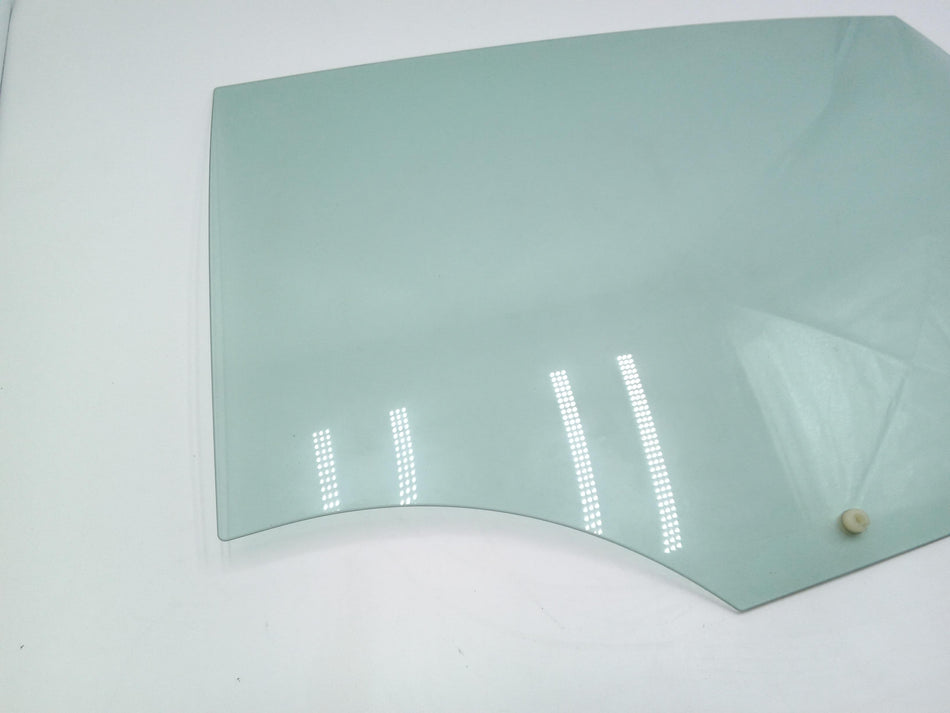 Vetro scendente Posteriore Sinistro VOLKSWAGEN Passat Berlina 4° Serie