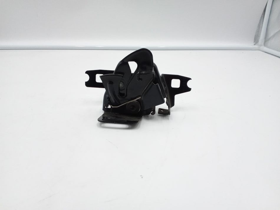 Serratura cofano anteriore VOLKSWAGEN Golf 3 Berlina (91>97)