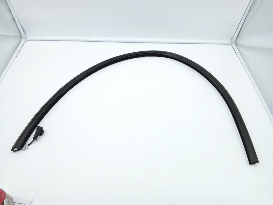 Guarnizione vetro p.dx ALFA ROMEO 147 Serie (937)  (00>05)