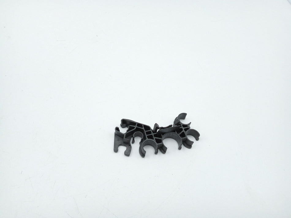 Supporto Cablaggio Baule Posteriore Sinistro VOLKSWAGEN Passat Berlina 3° Serie