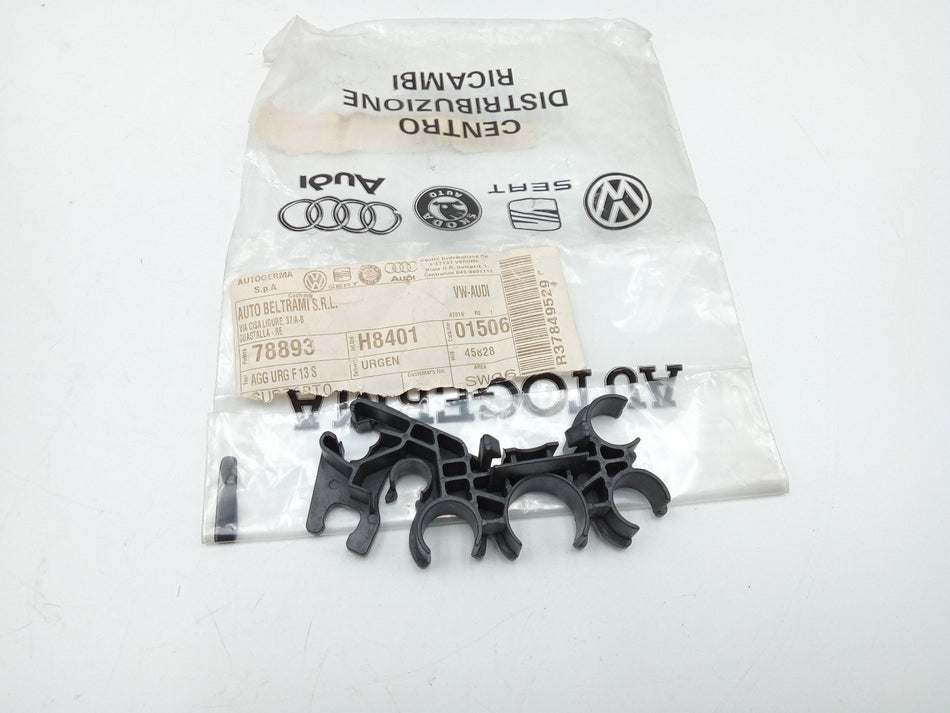 Supporto Cablaggio Baule Posteriore Sinistro VOLKSWAGEN Passat Berlina 3° Serie