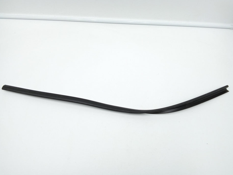 Guarnizione Profilo Passaruota ALFA ROMEO 166 Serie (936_) (03>06)