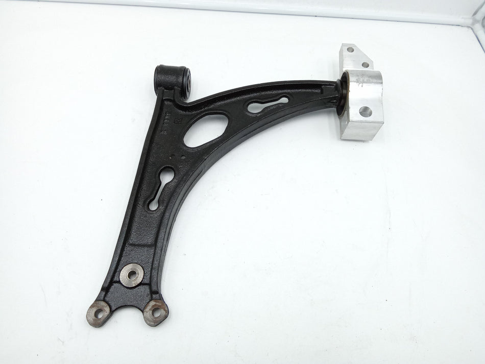 Braccio Oscillante Anteriore Sinistro AUDI A3 Serie (8P1) (03>05)