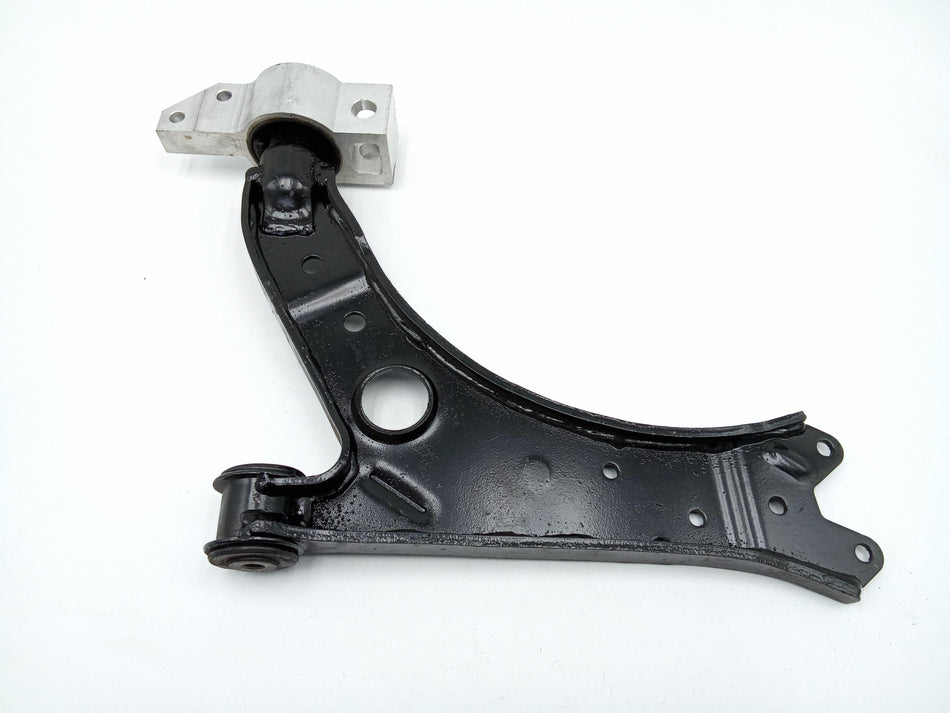 Braccio Oscillante anteriore destro VOLKSWAGEN Golf 5 Berlina (03>08)