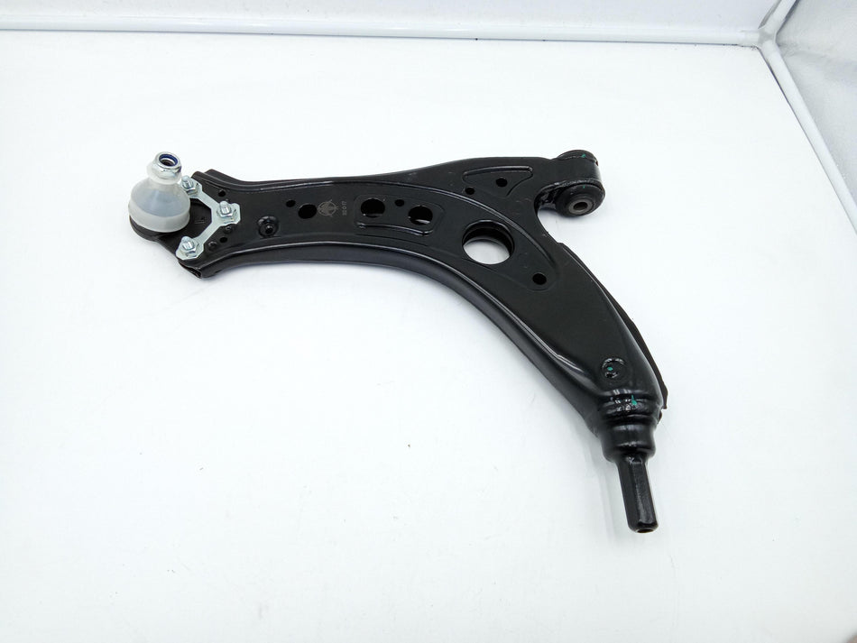 Braccio Oscillante Anteriore Sinistro VOLKSWAGEN Polo 4° Serie
