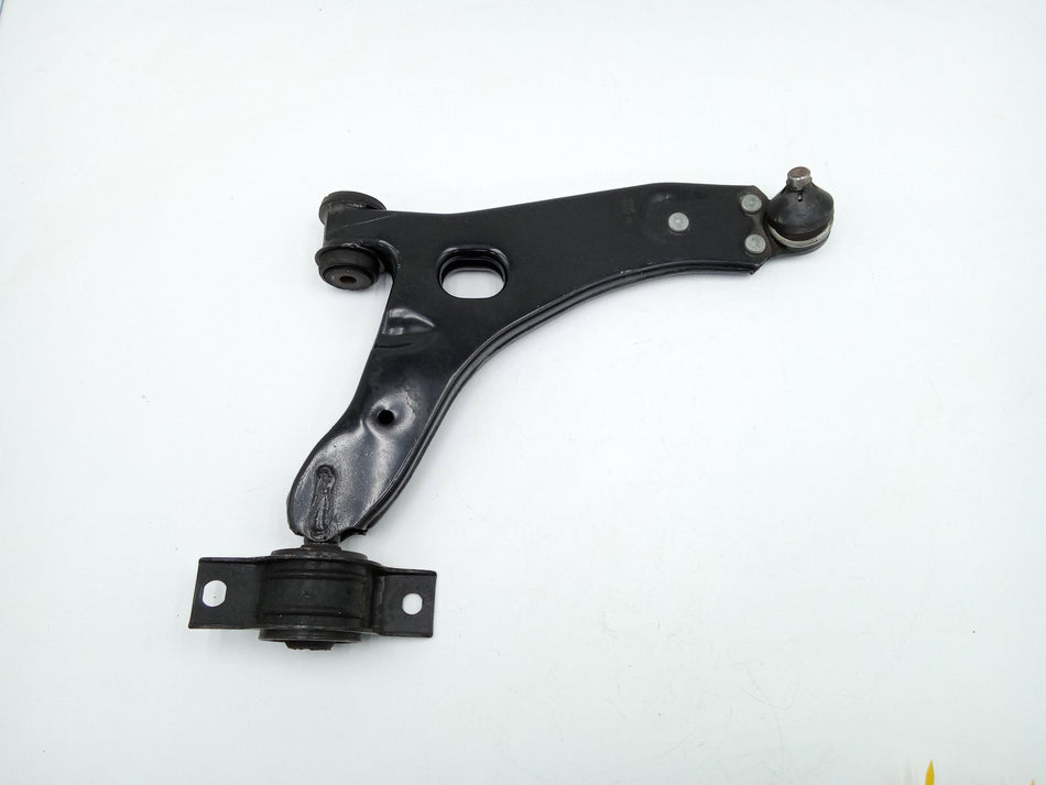 Braccio Oscillante anteriore destro FORD Focus Berlina 3° Serie