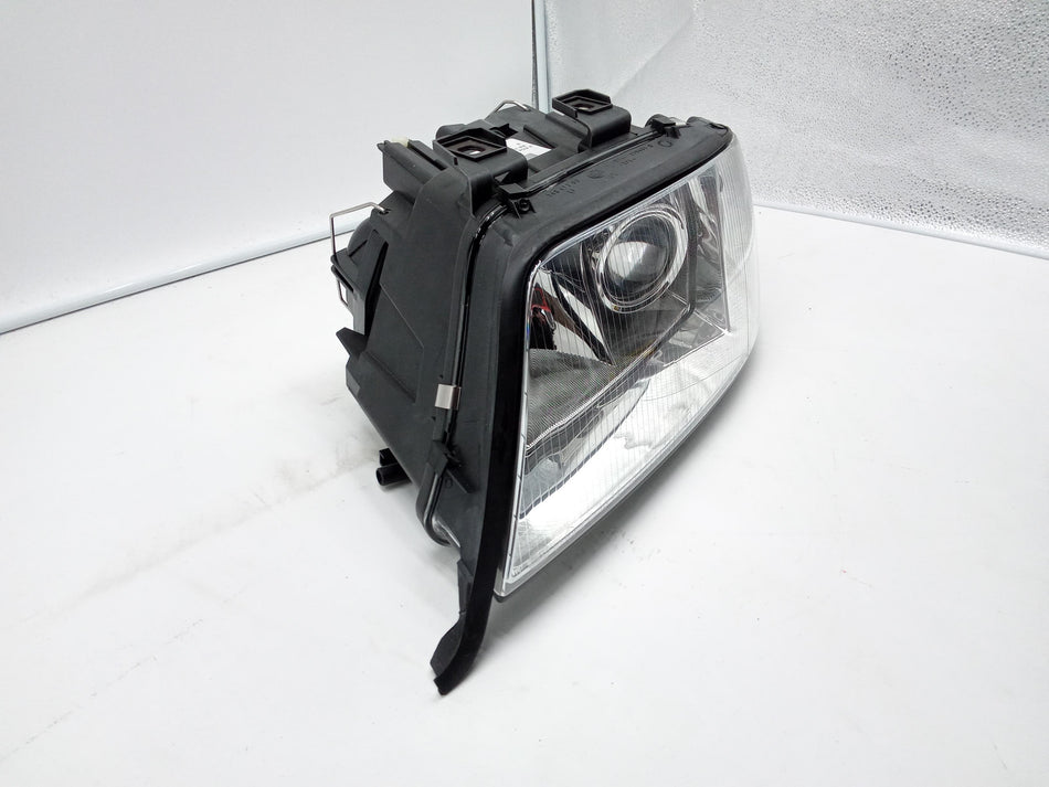 Faro Anteriore Sinistro AUDI A6 Berlina Serie C5 (4B2) (97>04)
