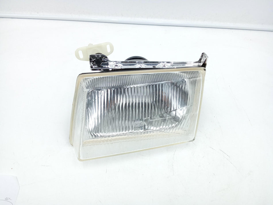 Faro Anteriore Sinistro FORD Escort Berlina III Serie (80>86)