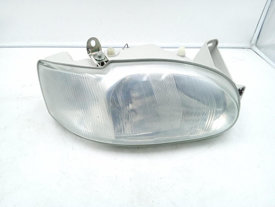 Faro anteriore Destro FORD Escort Berlina 2° Serie