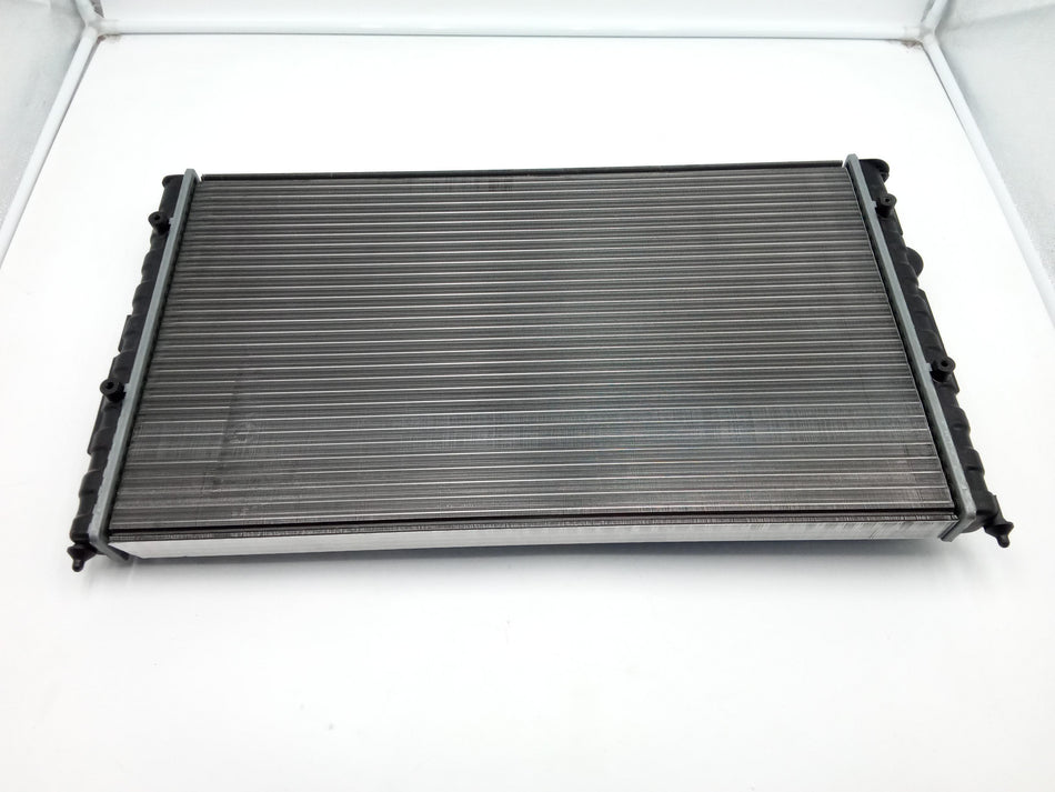 Radiatore acqua VOLKSWAGEN Polo 3° Serie