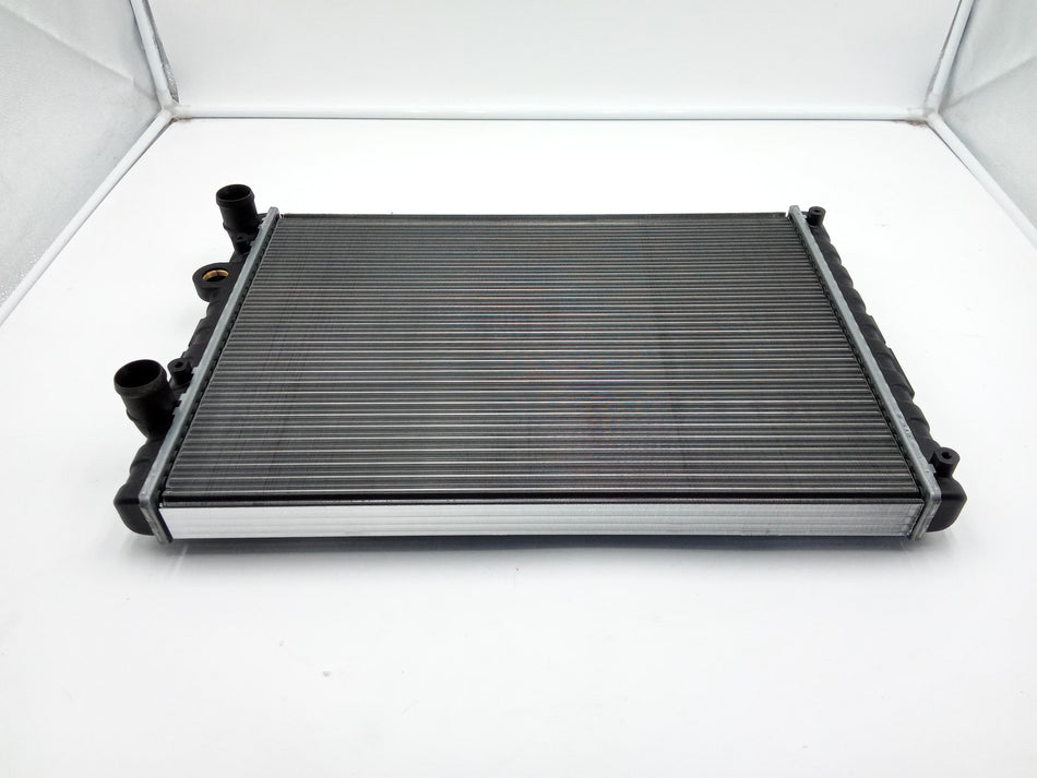 Radiatore acqua VOLKSWAGEN Polo 4° Serie