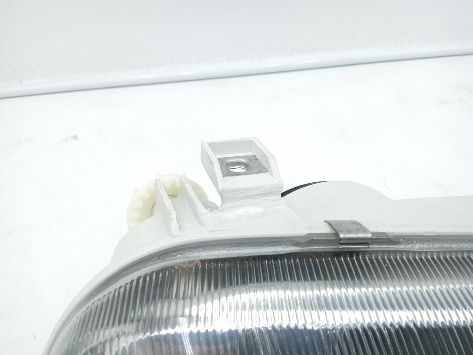 Faro anteriore Destro VOLKSWAGEN Golf 3 Berlina (91>97)