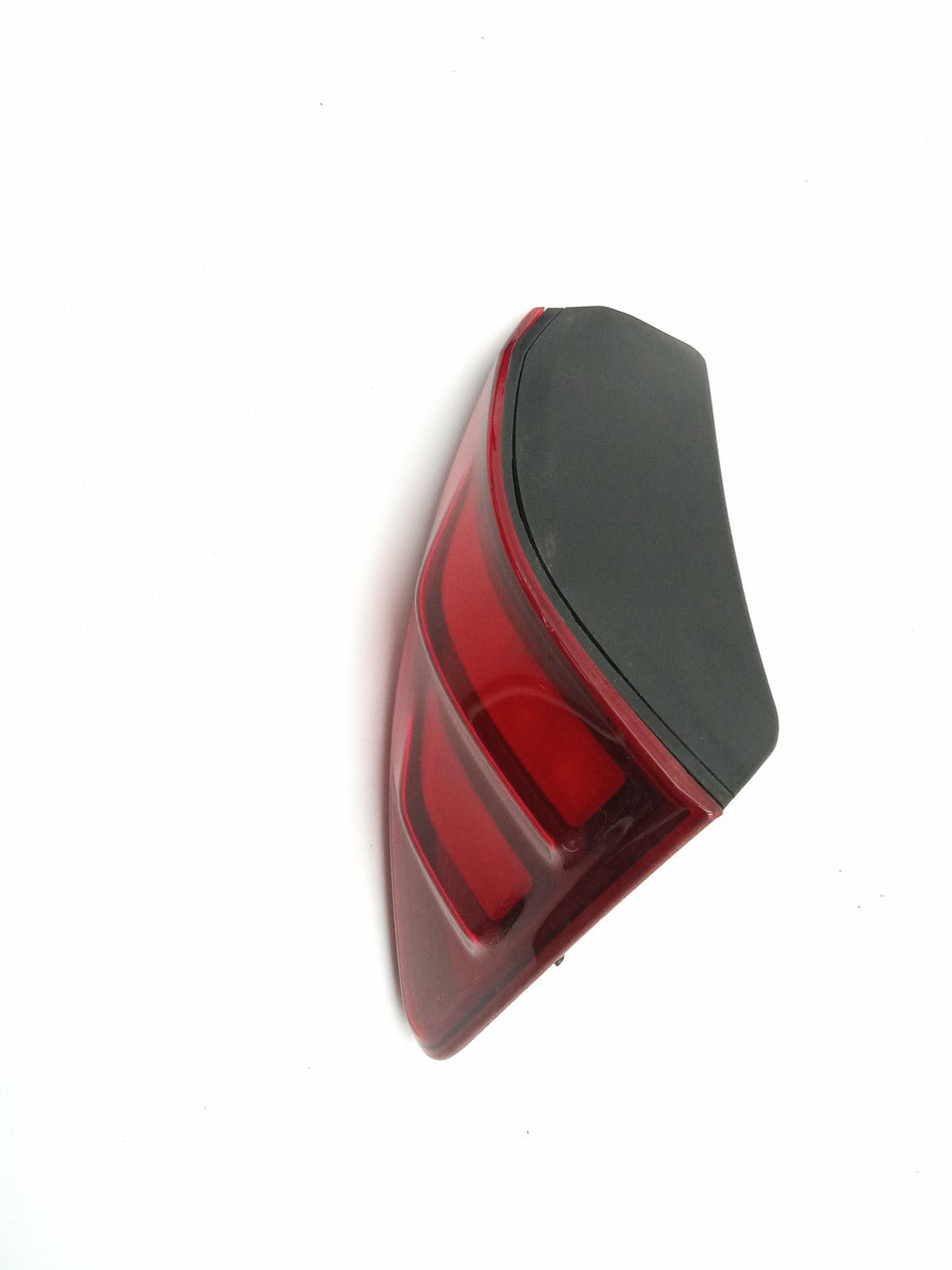Fanale posteriore DX a LED  integrato nel portellone PEUGEOT 3008 Serie (09>16)