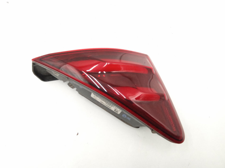 Fanale posteriore DX a LED  integrato nel portellone PEUGEOT 3008 Serie (09>16)