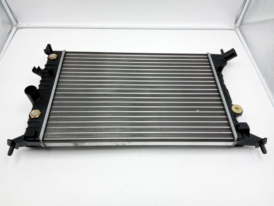 Radiatore acqua OPEL Vectra B Berlina