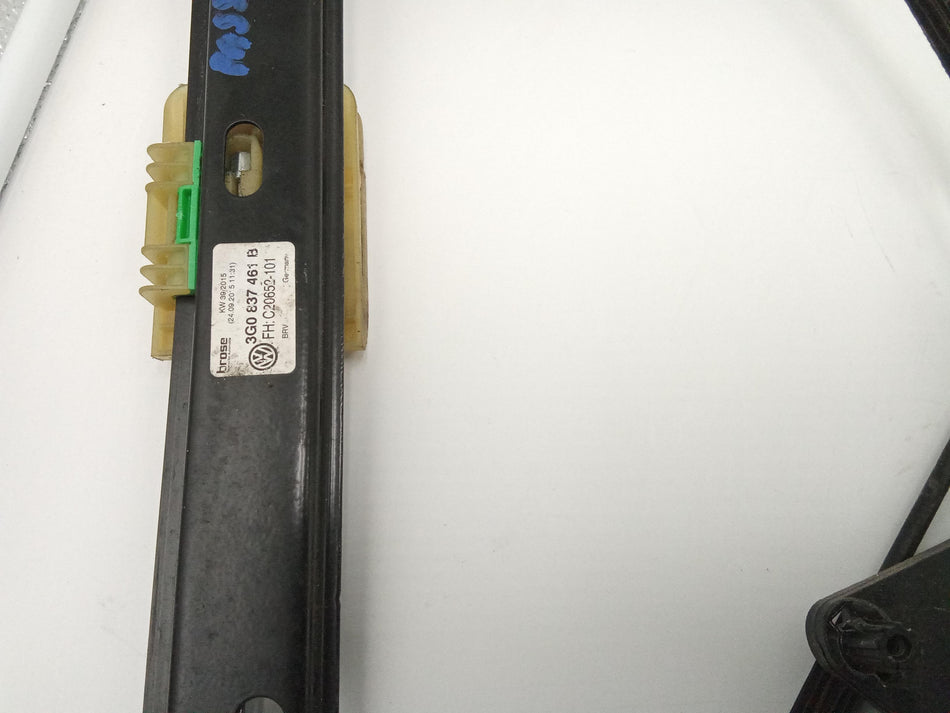 Meccanismo alzavetro Ant. SX VOLKSWAGEN Passat Variant B8 (3G5, CB5) (14>)