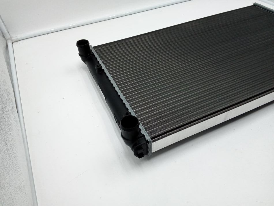 Radiatore acqua SEAT Ibiza Serie (96>99)