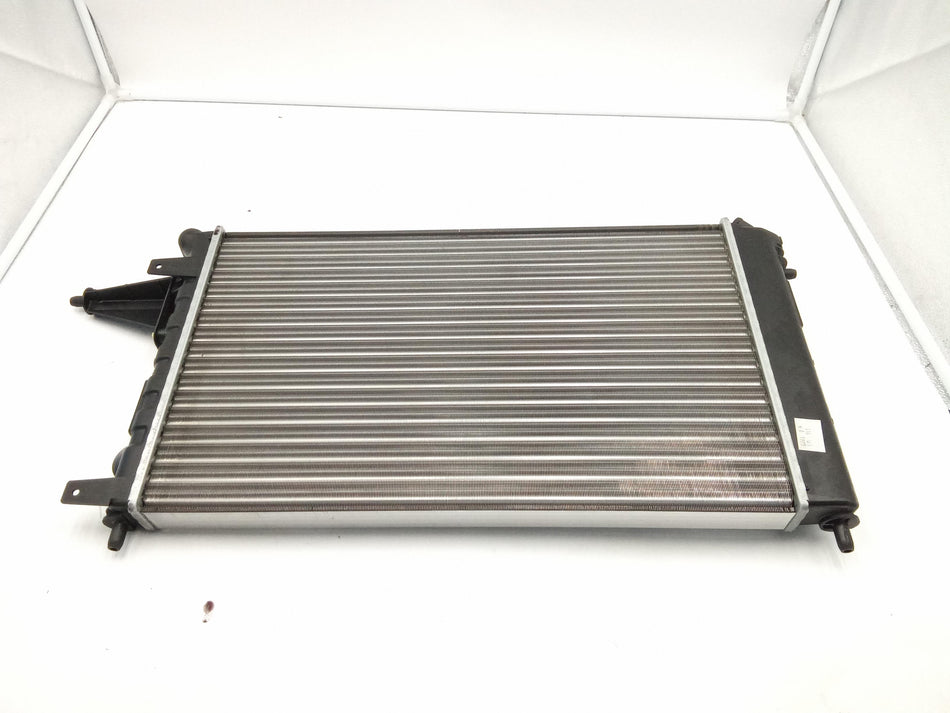 Radiatore acqua OPEL Vectra A