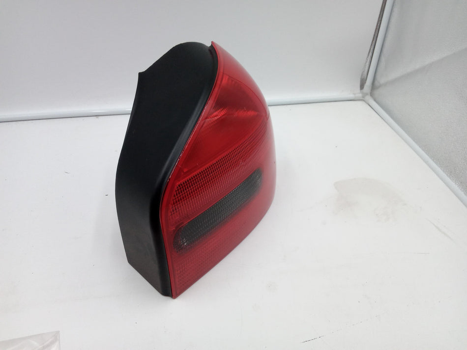 Stop fanale posteriore Destro AUDI A3 Serie (8L1) (96>03)