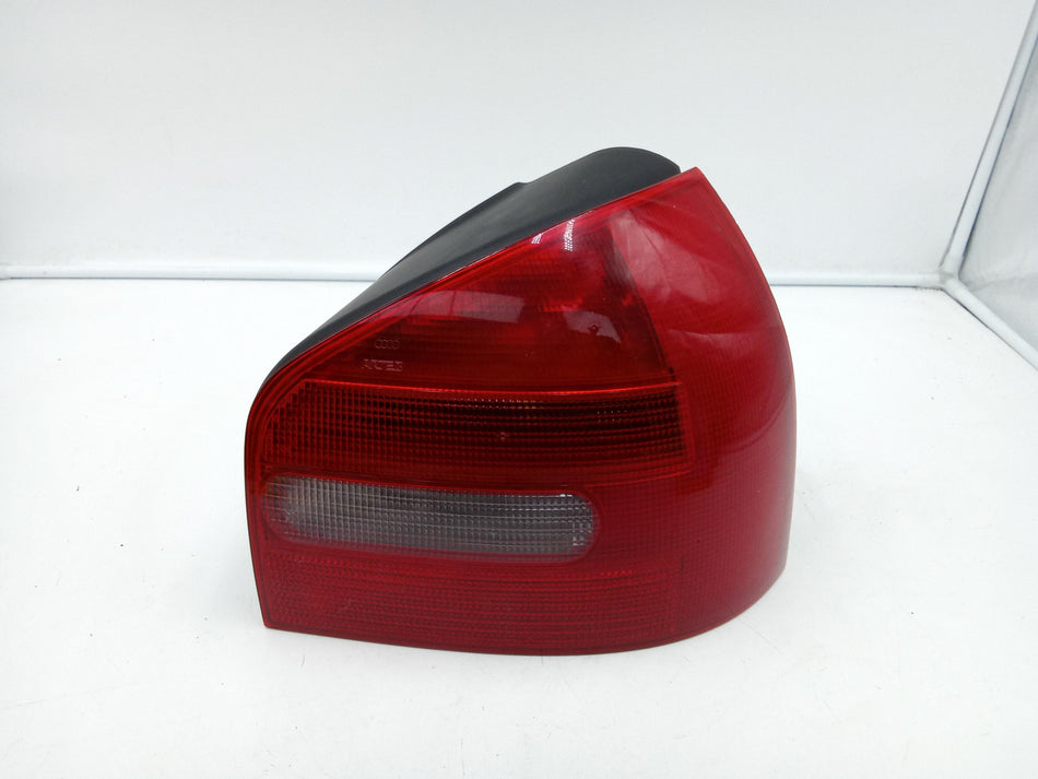 Stop fanale posteriore Destro AUDI A3 Serie (8L1) (96>03)