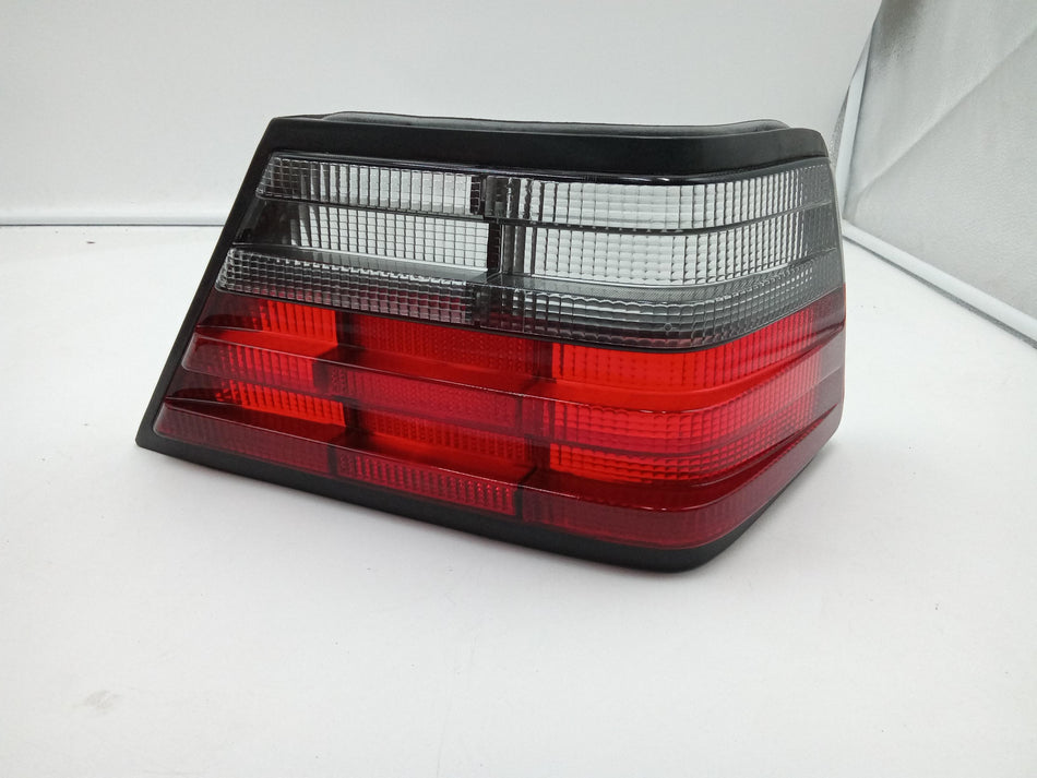 Stop fanale posteriore Destro MERCEDES Classe E W124