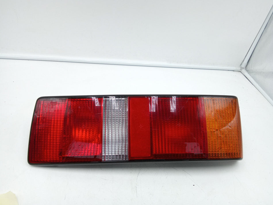 Stop fanale posteriore Destro FORD Escort Berlina III Serie (80>86)