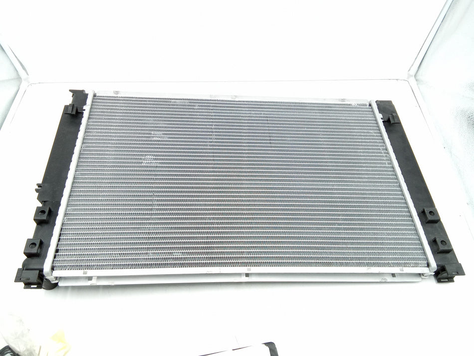Radiatore acqua AUDI A4 Avant (8D) (97>00)