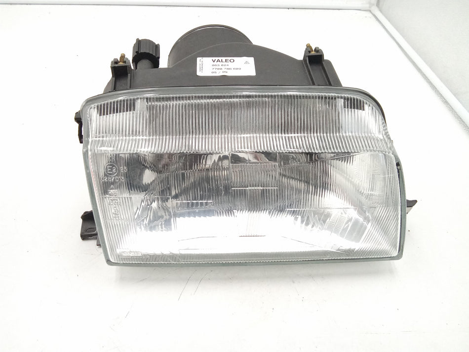 Faro anteriore Destro RENAULT 19 Serie