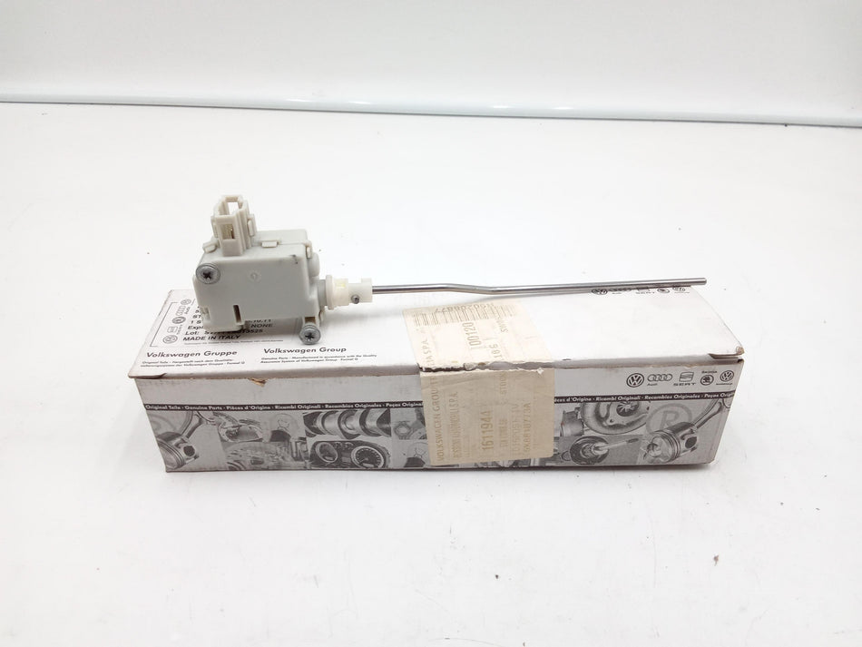 Motorino apertura sportello carburante VOLKSWAGEN Golf 6 Berlina (08>12)