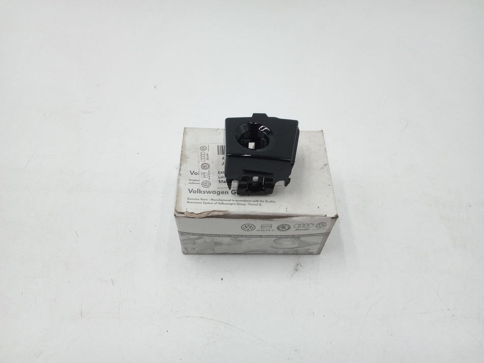 Supporto sensore di parcheggio AUDI A8 Serie D4 (4HC,4HL) (09>18)