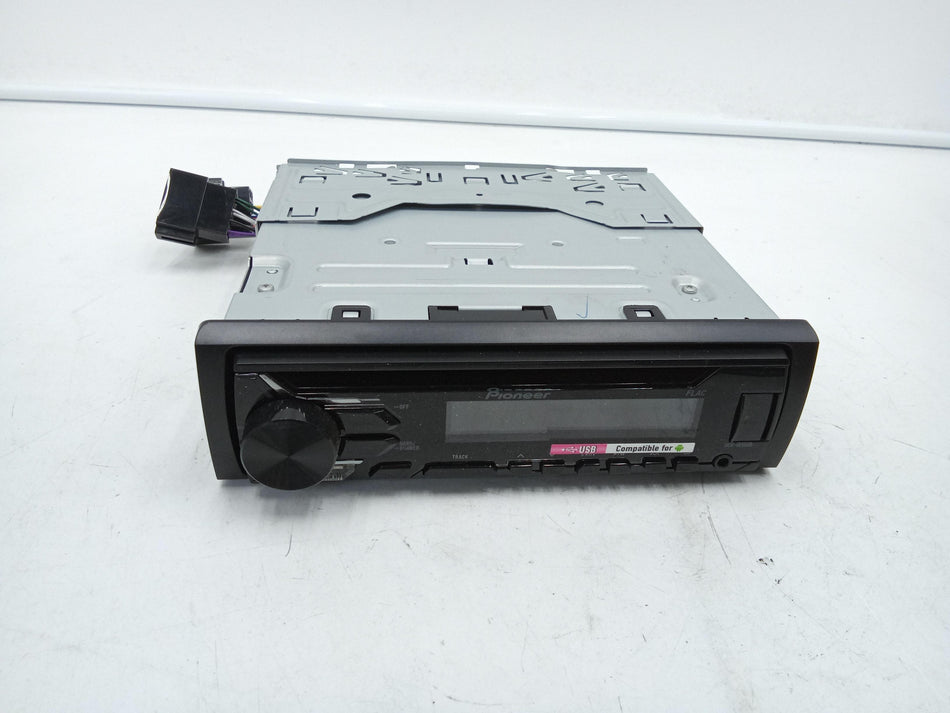 Autoradio Ricambi Generici Marche varie serie