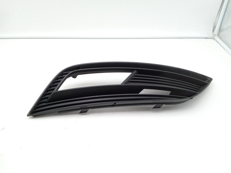 Griglia Paraurti Anteriore Destra AUDI A4 Berlina (11>14)