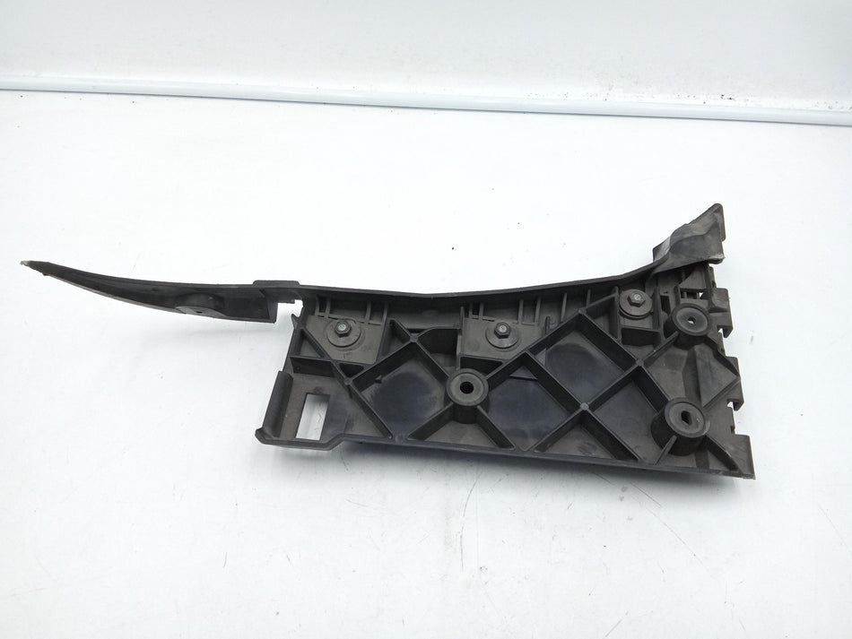 Supporto paraurti anteriore AUDI A4 Avant (8K5) (08>15)