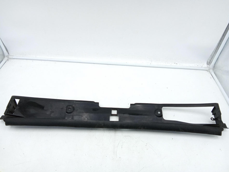 Convogliatore AUDI A8 Serie D4 (4HC,4HL) (09>18)