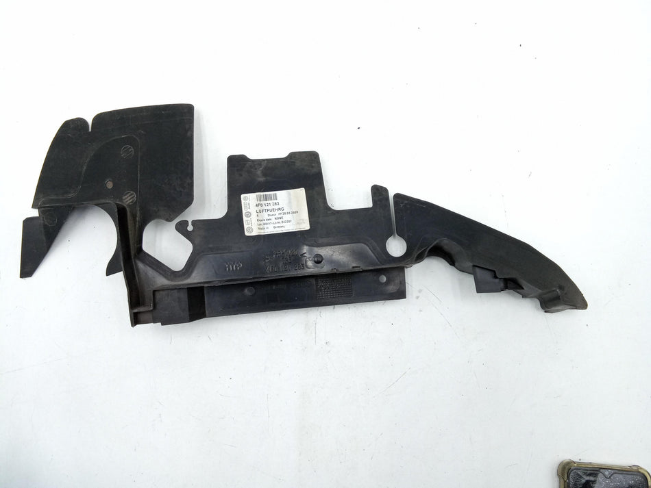 Cover radiatore lato sx AUDI A6 Avant Serie C6 (4F5) (04>12)