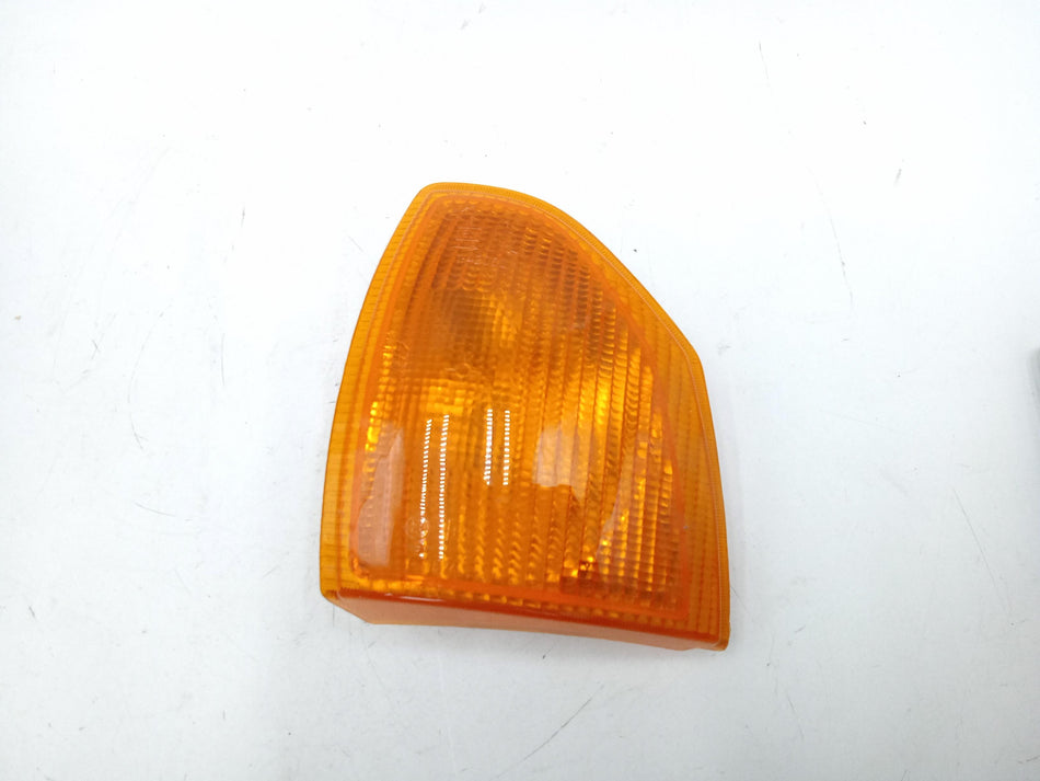 Freccia fanalino ant sx ALFA ROMEO 33 Berlina Serie (83>86)
