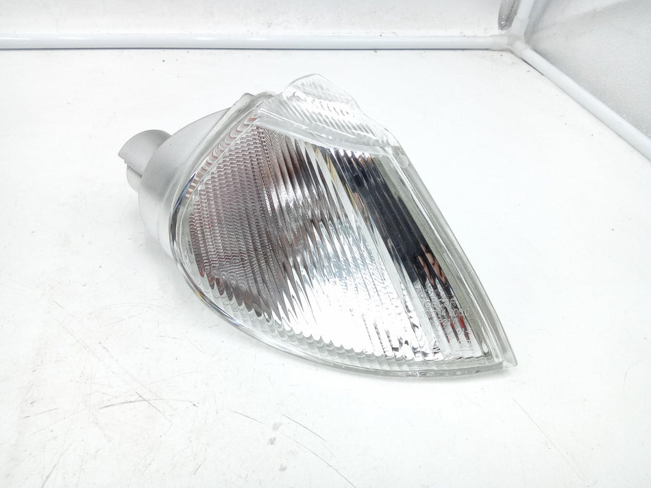 Freccia fanalino ant DX RENAULT Laguna Berlina 1° Serie