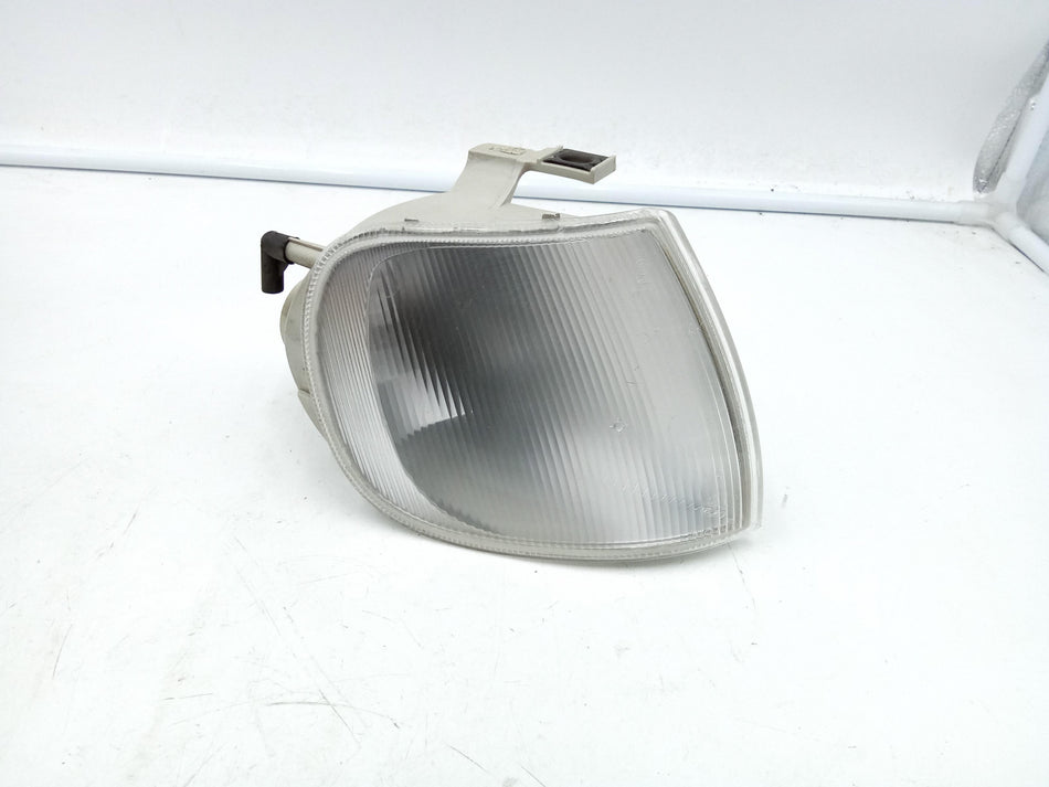 Freccia fanalino ant DX VOLKSWAGEN Polo 3° Serie