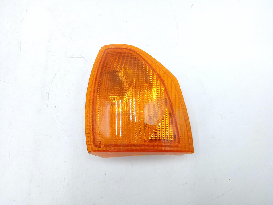 Freccia fanalino ant sx ALFA ROMEO 33 Berlina Serie (86>95)