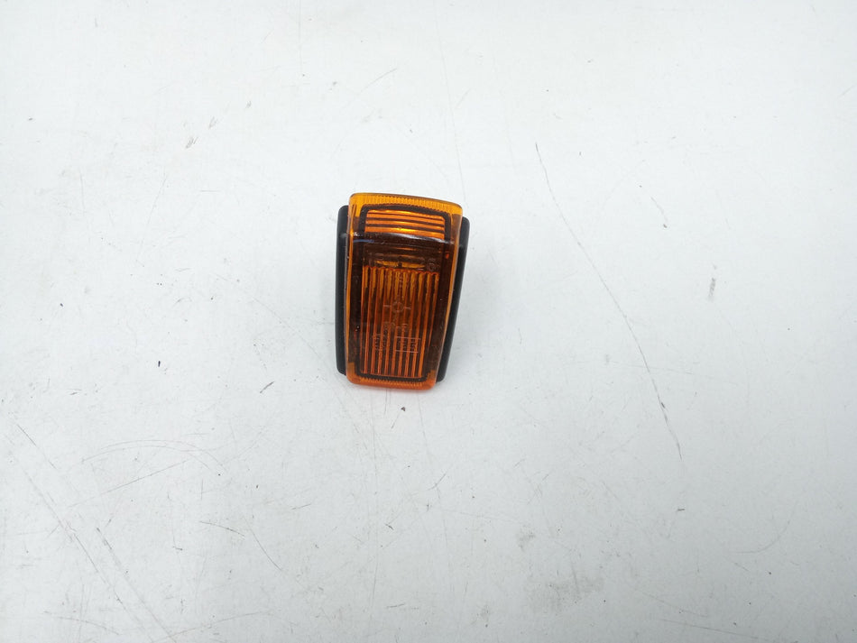 Freccia DX parafango VOLVO 850 Berlina
