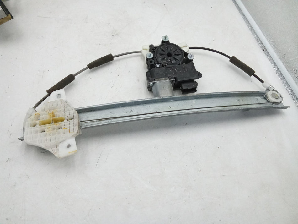 Alzacristallo elettrico ant. SX HYUNDAI i20 2° Serie