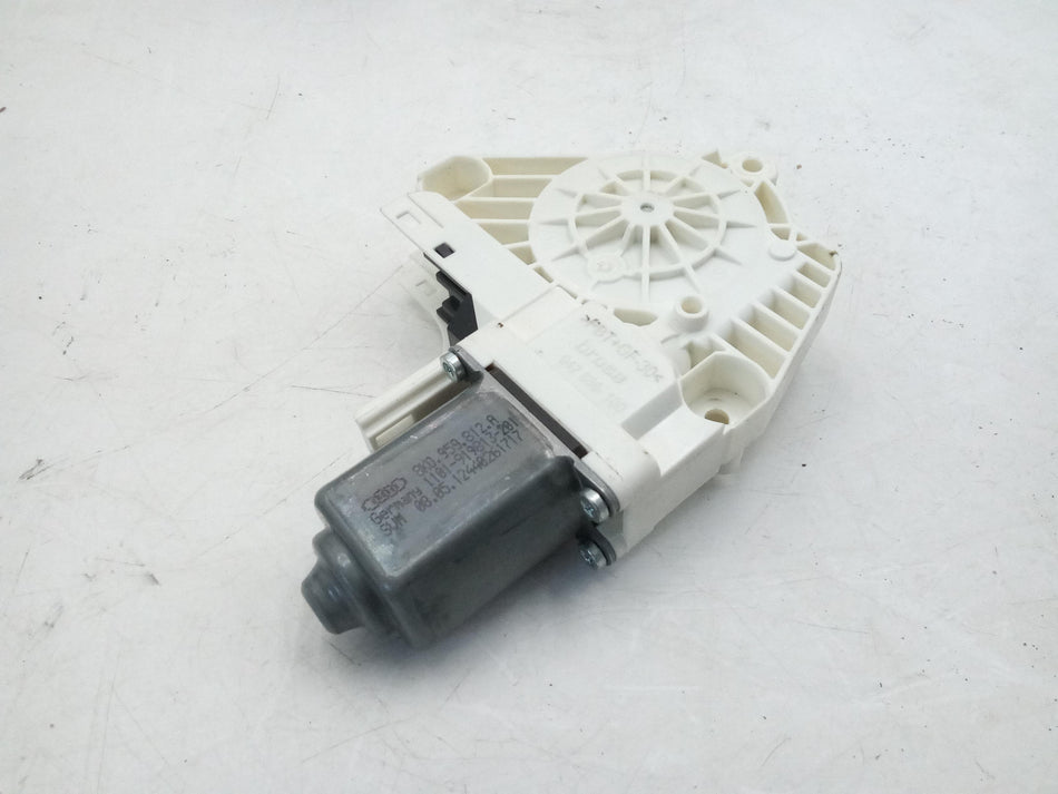 Motorino Alzavetro posteriore destra AUDI A4 Avant (8K5) (08>15)