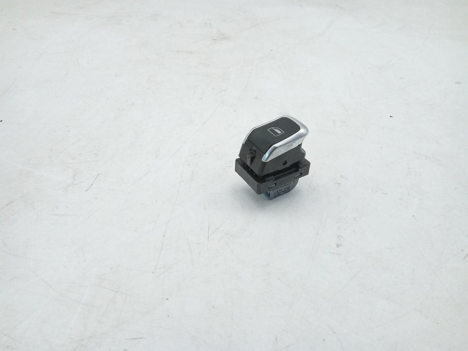 Pulsante Alzavetro Posteriore Destro AUDI A4 Avant (8K5) (08>15)