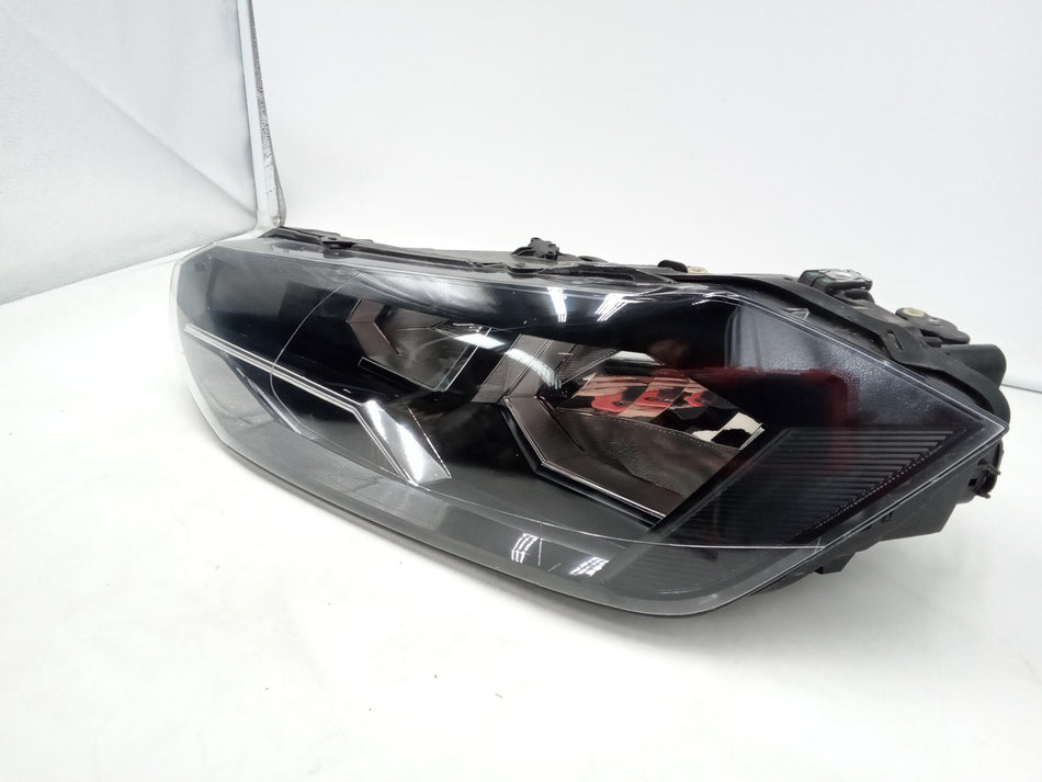 Faro Anteriore Sinistro VOLKSWAGEN Polo 6° Serie