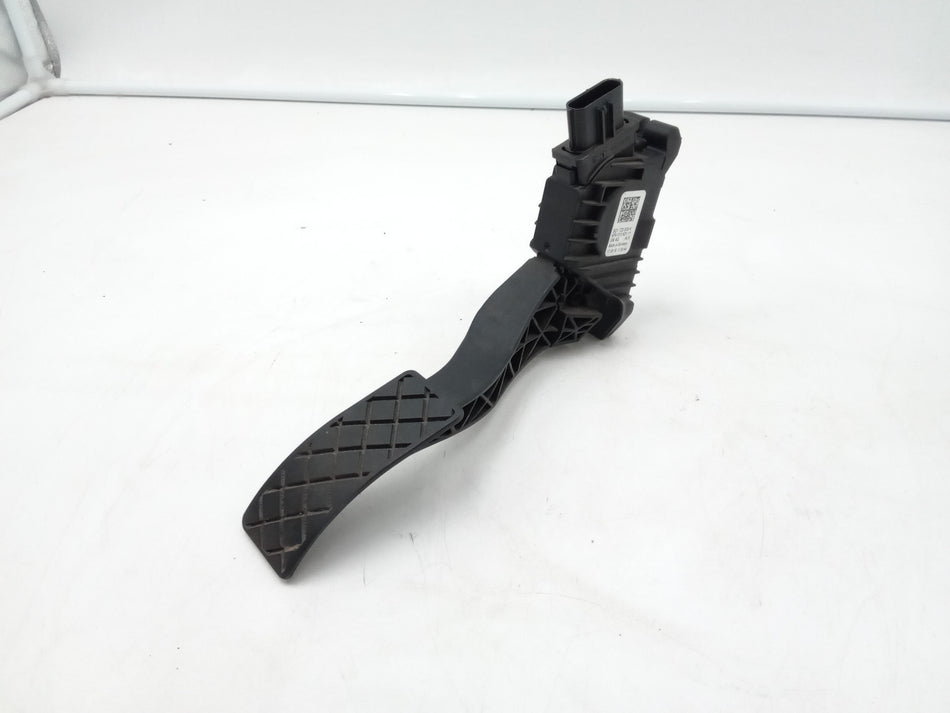 Pedale acceleratore VOLKSWAGEN Passat Variant B8 (3G5, CB5) (14>)