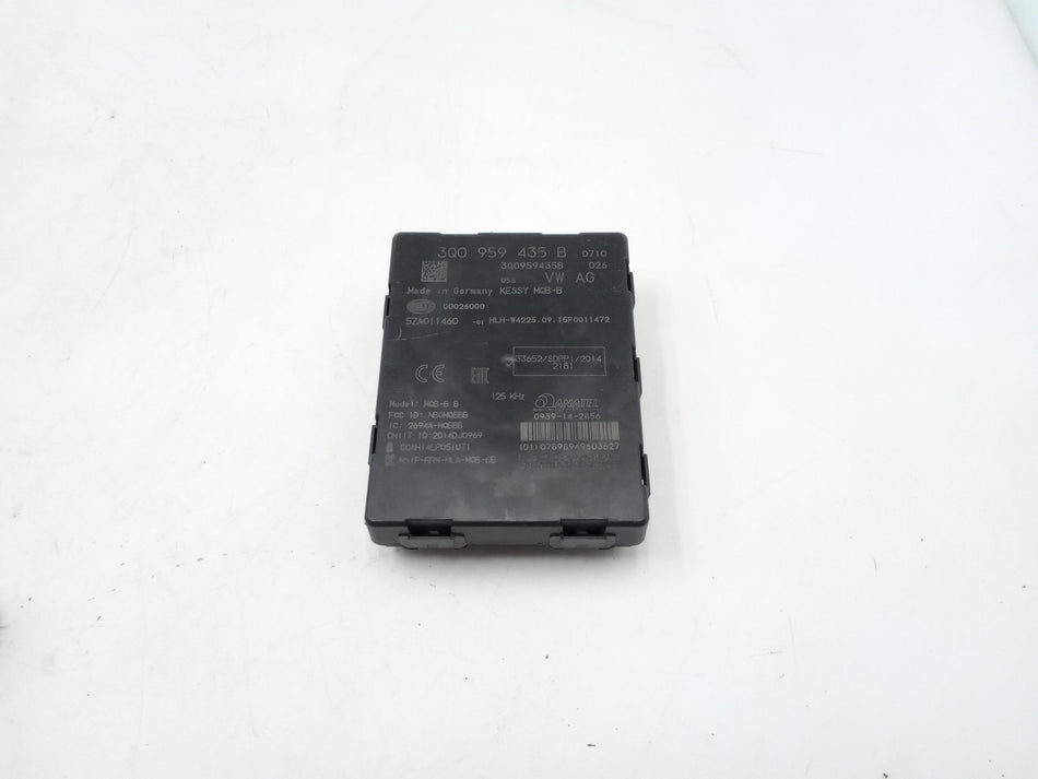 Centralina antenna VOLKSWAGEN Passat Variant B8 (3G5, CB5) (14>)