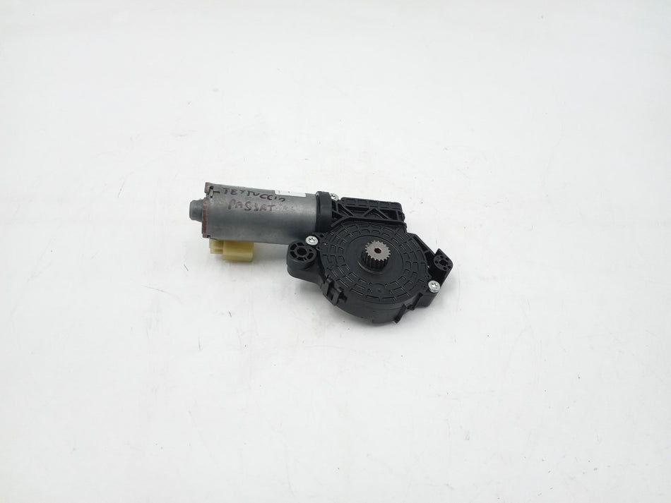 Motorino tettuccio apribile VOLKSWAGEN Passat Variant B8 (3G5, CB5) (14>)