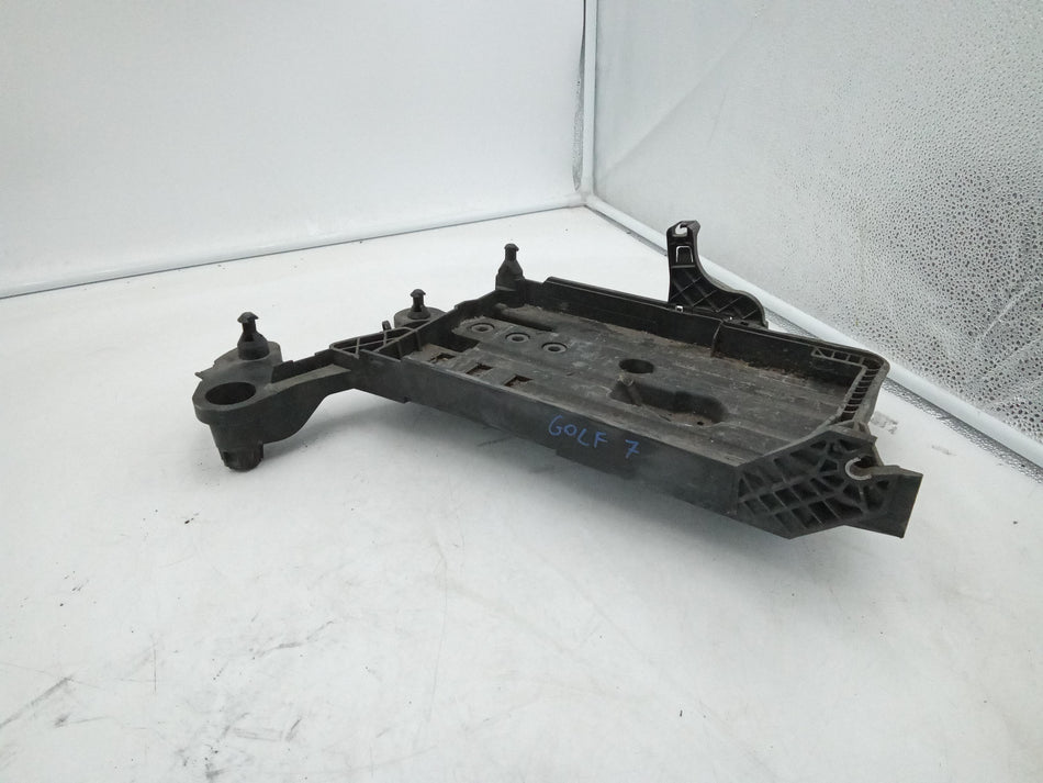 Alloggio Batteria VOLKSWAGEN Golf 7 Berlina (12>)