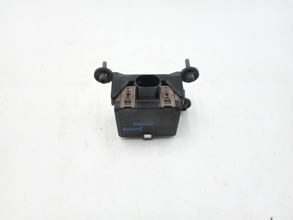 Radar VOLKSWAGEN Passat Variant B8 (3G5, CB5) (14>)