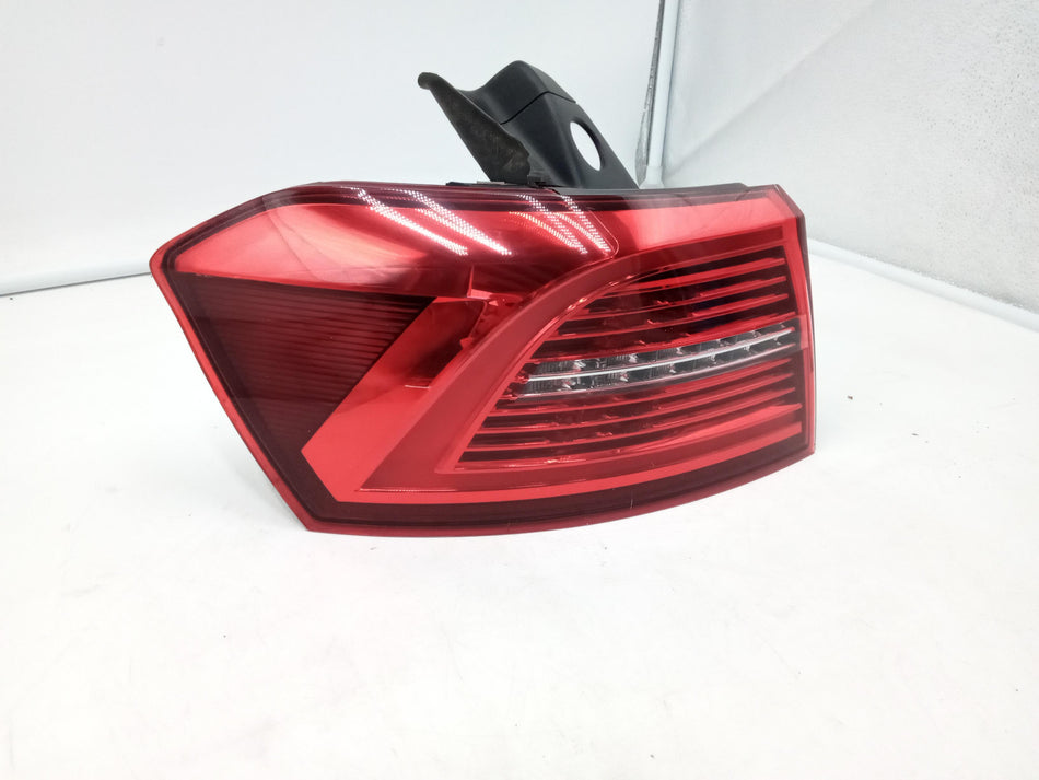 Stop fanale Posteriore Sinistro VOLKSWAGEN Passat Variant B8 (3G5, CB5) (14>)